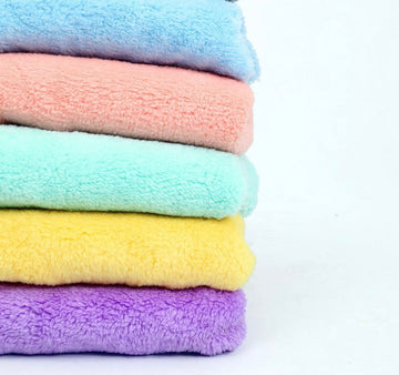 FLUFFY FLEECE HOODIE